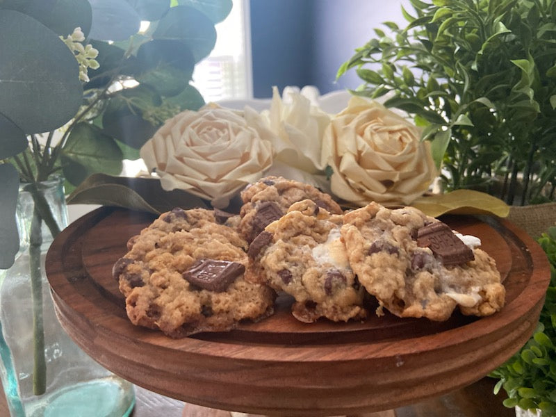 12 Homemade Chocolate Chip S'more Cookies