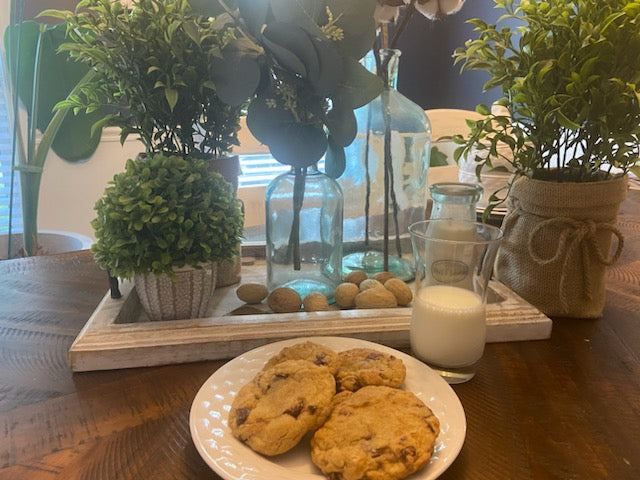 12 Homemade Brown Butter Chocolate Chip Cookies